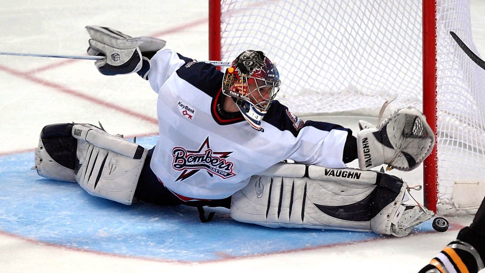 WTA年终总决赛:2-0,萨巴伦卡送蛋横扫鲍里妮,还激活一致命武器,萨巴伦卡总奖金