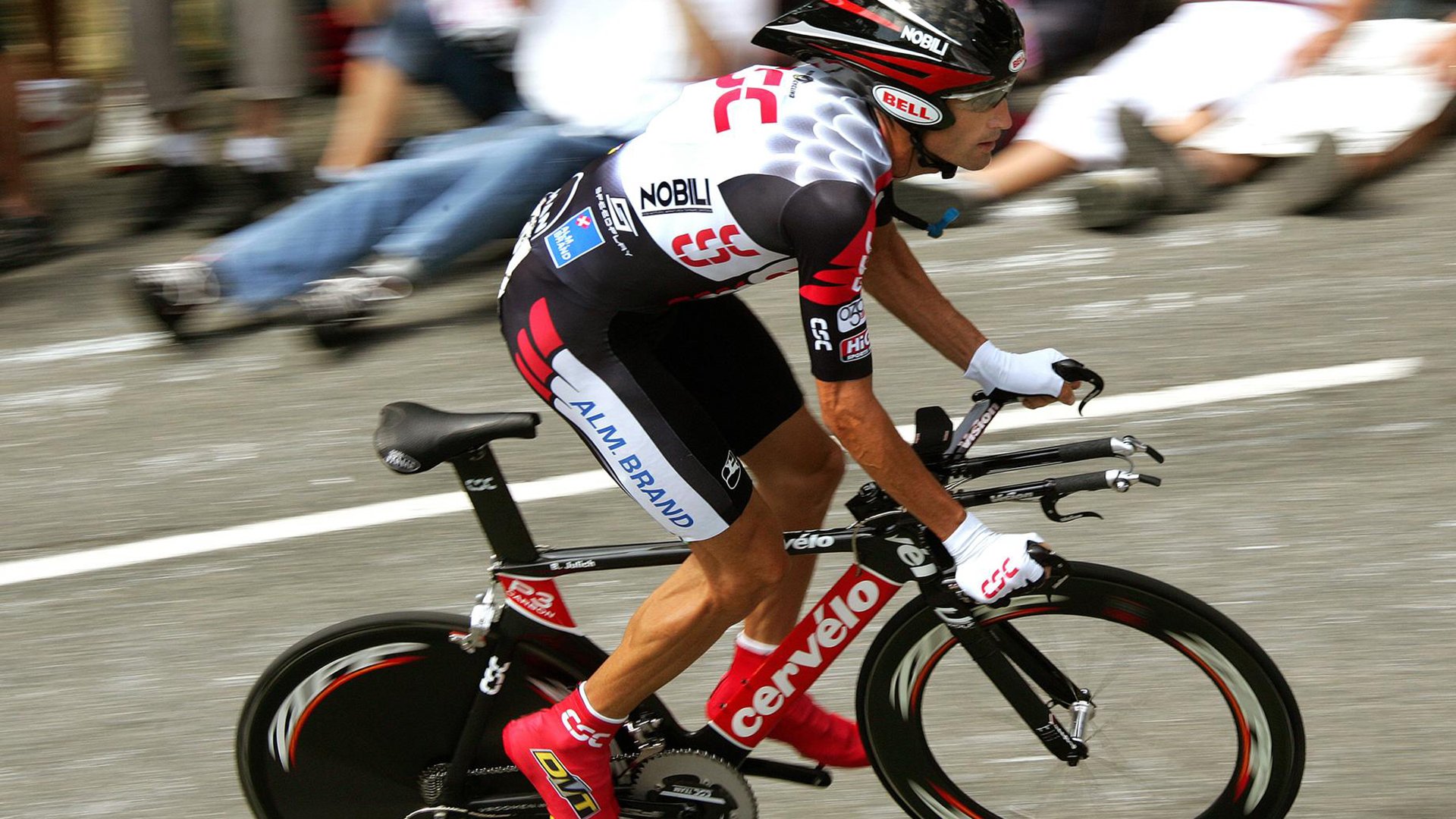 热身赛表现决定主力归属，热身赛赛程安排